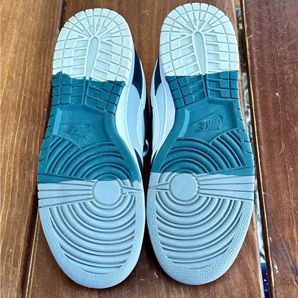 Nike Dunk Rero Low • Split Deep Jungle - Picture 5 of 9